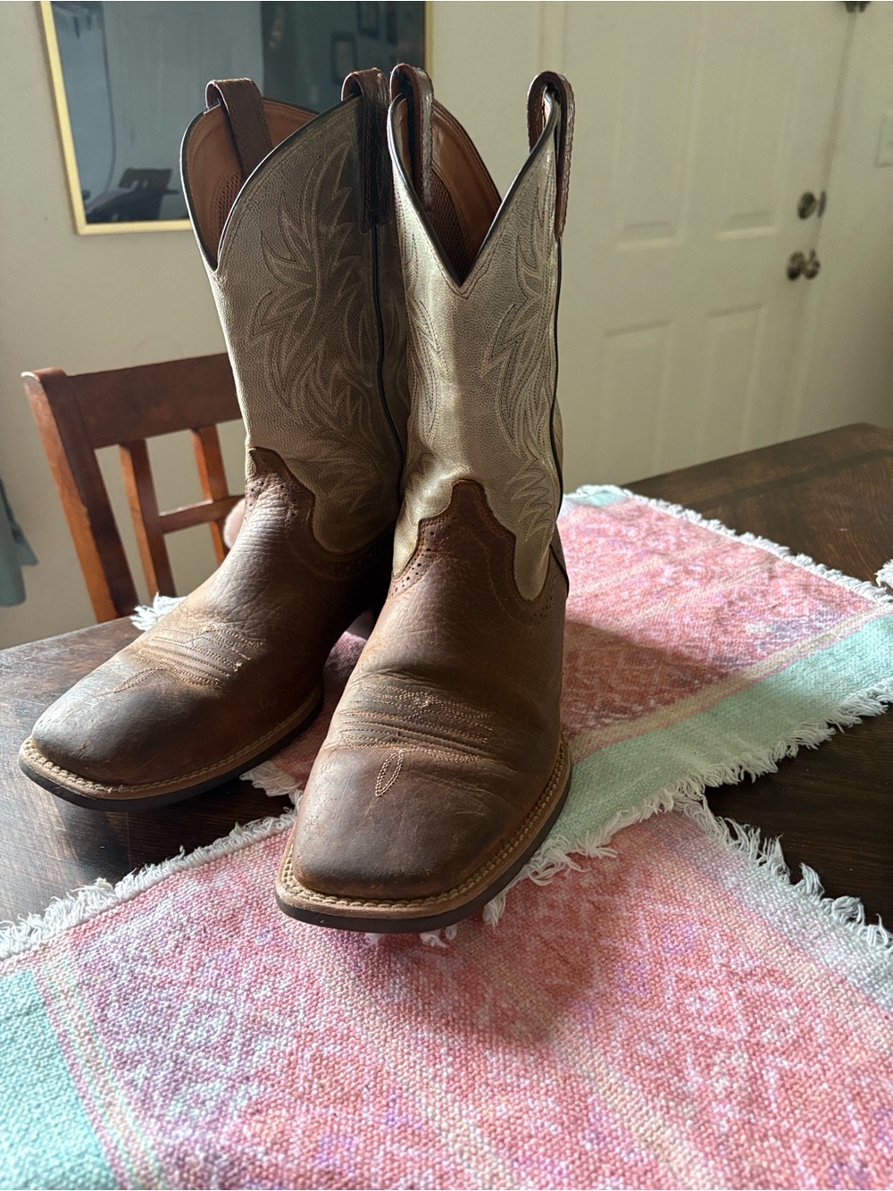 Ariat Two-Tone Brown and Tan Western Cowboy Boots
